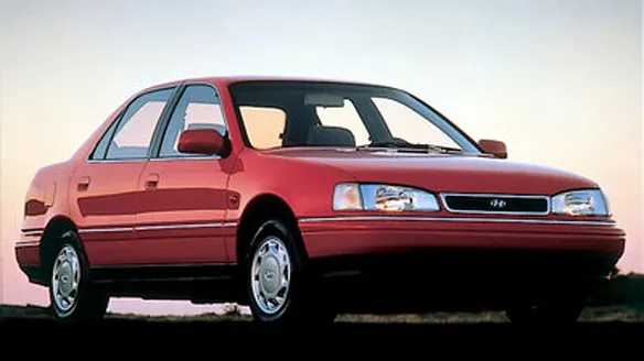Hyundai Elantra 1.5 1992 photo - 10