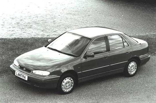 Hyundai Elantra 1.9 1995 photo - 6
