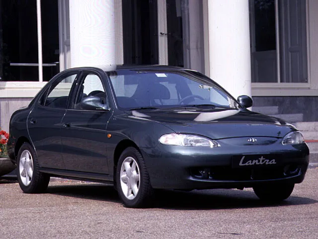 Hyundai Elantra 1.9 1997 photo - 7
