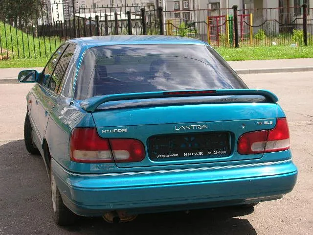 Hyundai Elantra 2.0 1995 photo - 5