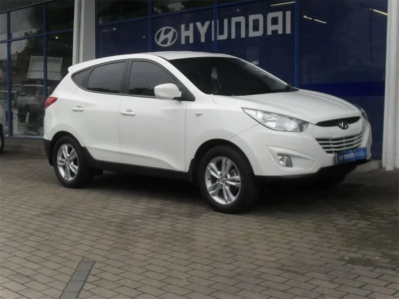 Hyundai ix35 2.0 2014 photo - 11