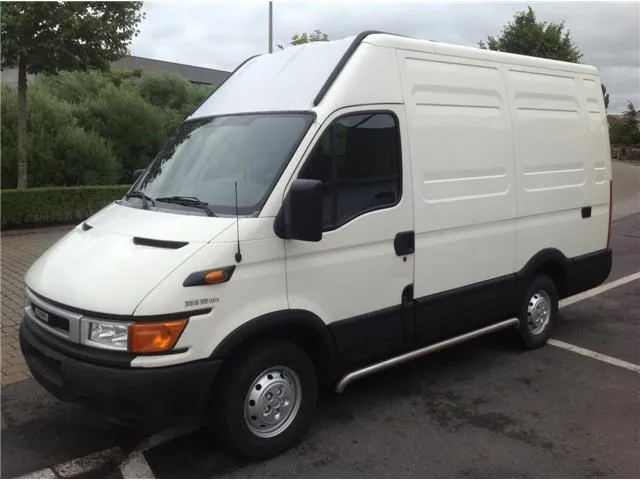 IVECO Daily 2.3 2013 photo - 12