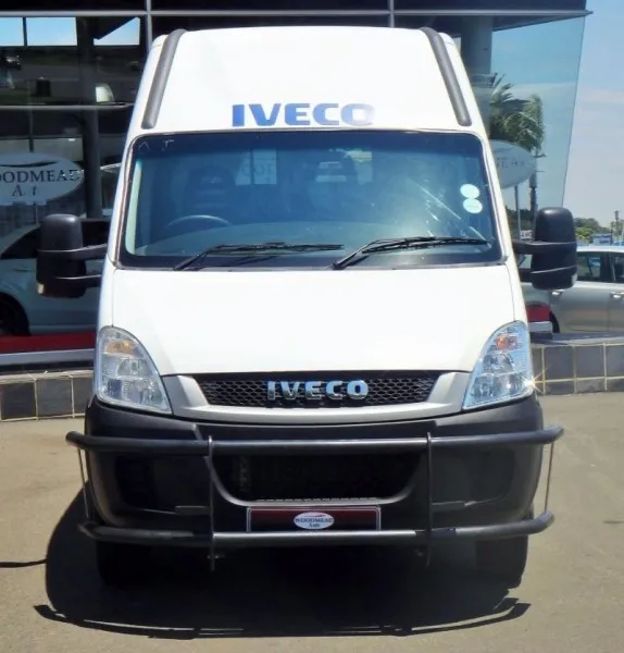 IVECO Daily 3.0 2013 photo - 1
