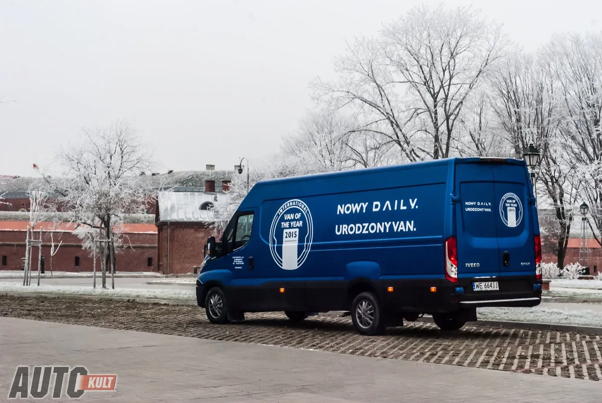 IVECO Daily 3.0 2014 photo - 8