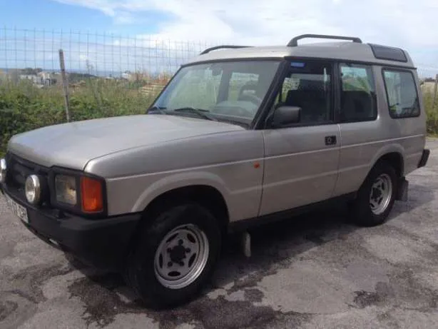 Land Rover Discovery 2.0 2000 photo - 2