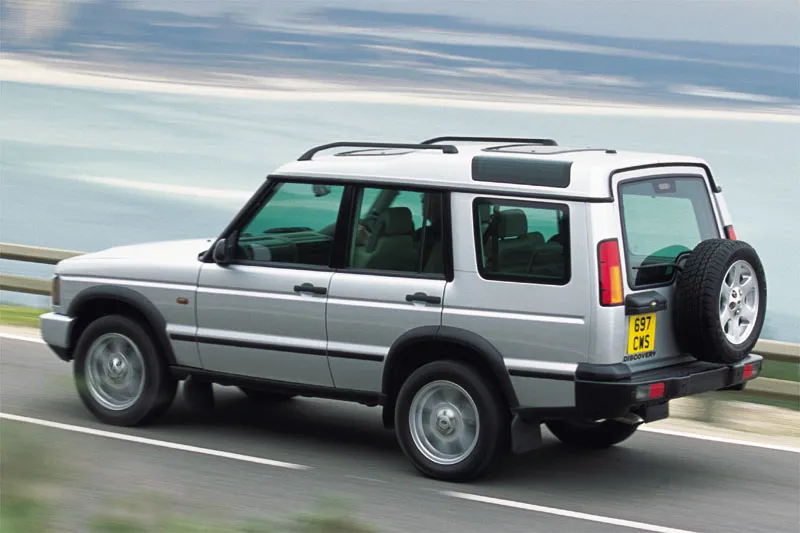 Land Rover Discovery 2.5 2002 photo - 3