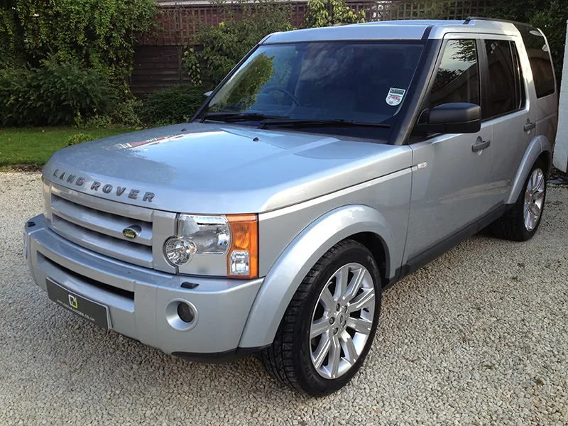 Land Rover Discovery 2.7 2009 photo - 9