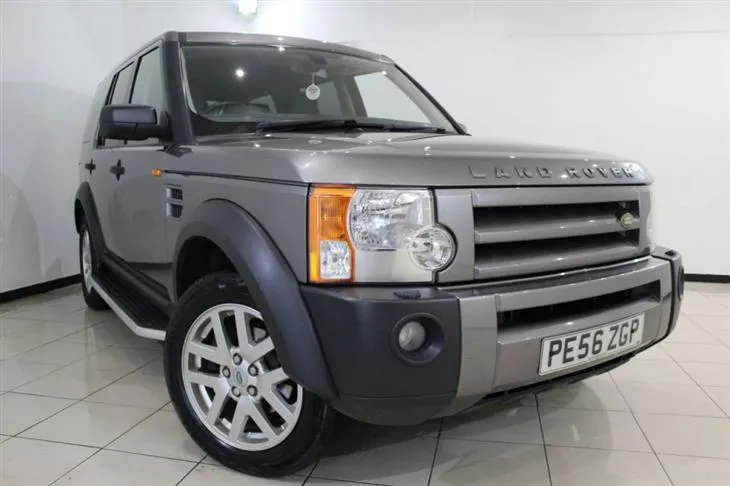 Land Rover Discovery 2.7 2011 photo - 11