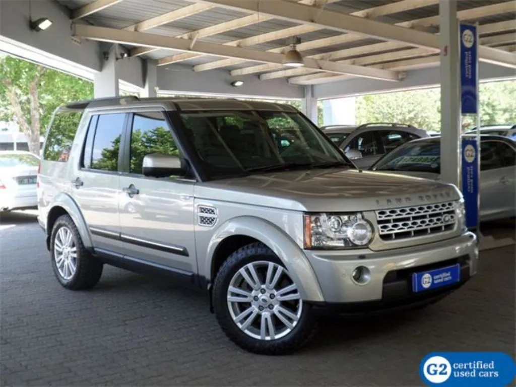 Land Rover Discovery 3.0 2011 photo - 4
