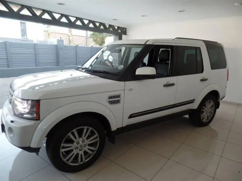 Land Rover Discovery 3.0 2012 photo - 3