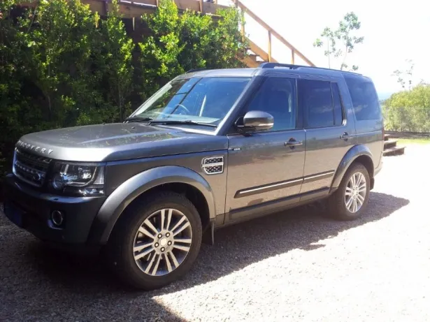 Land Rover Discovery 3.0 2014 photo - 3