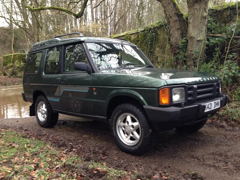 Land Rover Discovery 3.5 1993 photo - 12