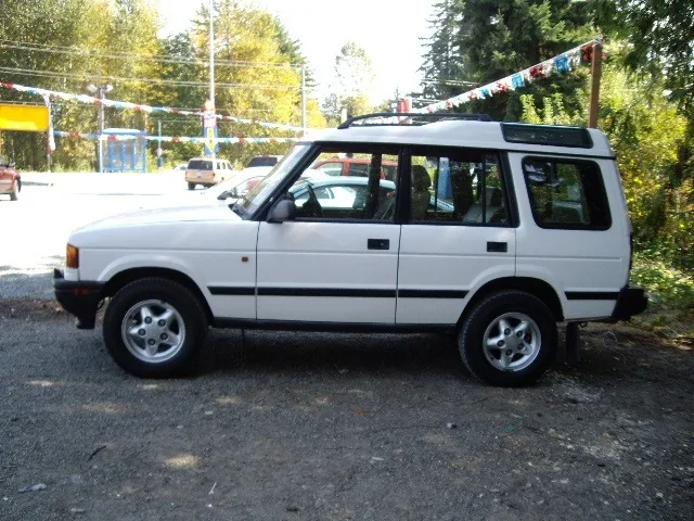 Land Rover Discovery 3.5 1994 photo - 8