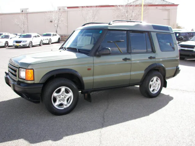 Land Rover Discovery 4.0 2000 photo - 11