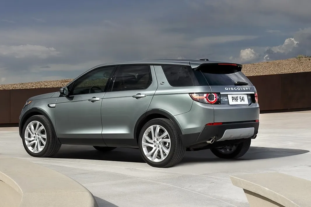Land Rover Discovery Sport 2.2 2014 photo - 6