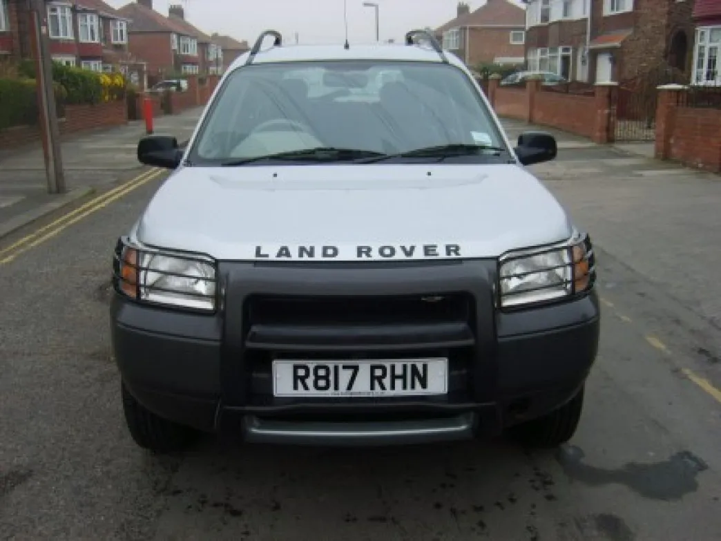 Land Rover Freelander 2.0 1998 photo - 1