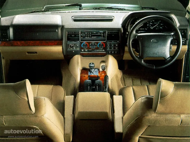 Land Rover Range Rover 3.9 1989 photo - 11