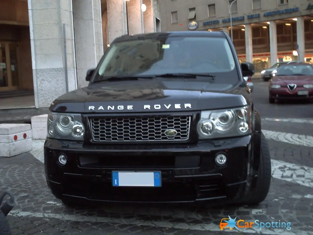 Land Rover Range Rover 5.0 2011 photo - 11