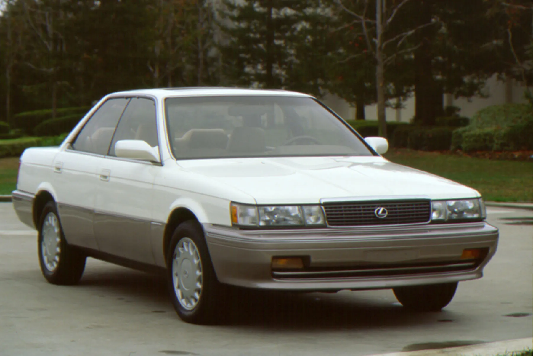 Lexus ES 250 1990 photo - 2