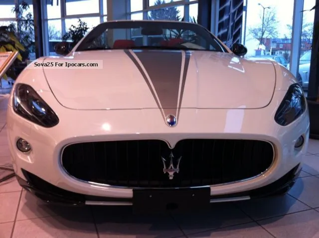 Maserati GranCabrio 4.7 2013 photo - 9