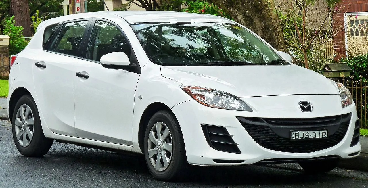 Mazda 3 2.2 2011 photo - 1