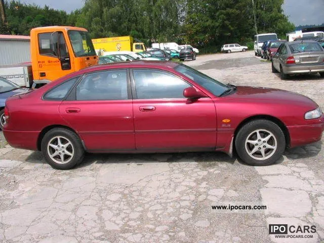 Mazda 5 2.0 1992 photo - 8