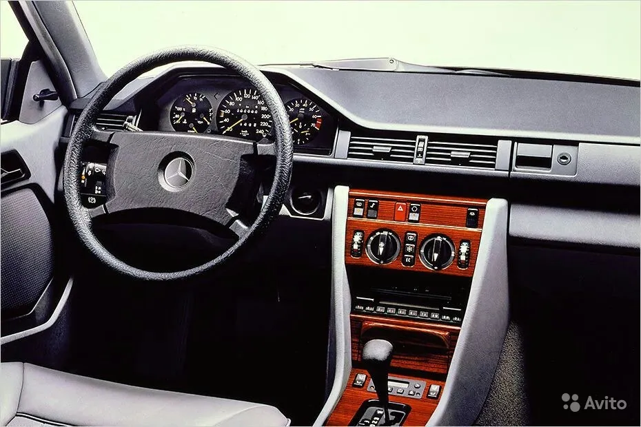 Mercedes-Benz E-Класс Е60 1994 photo - 9