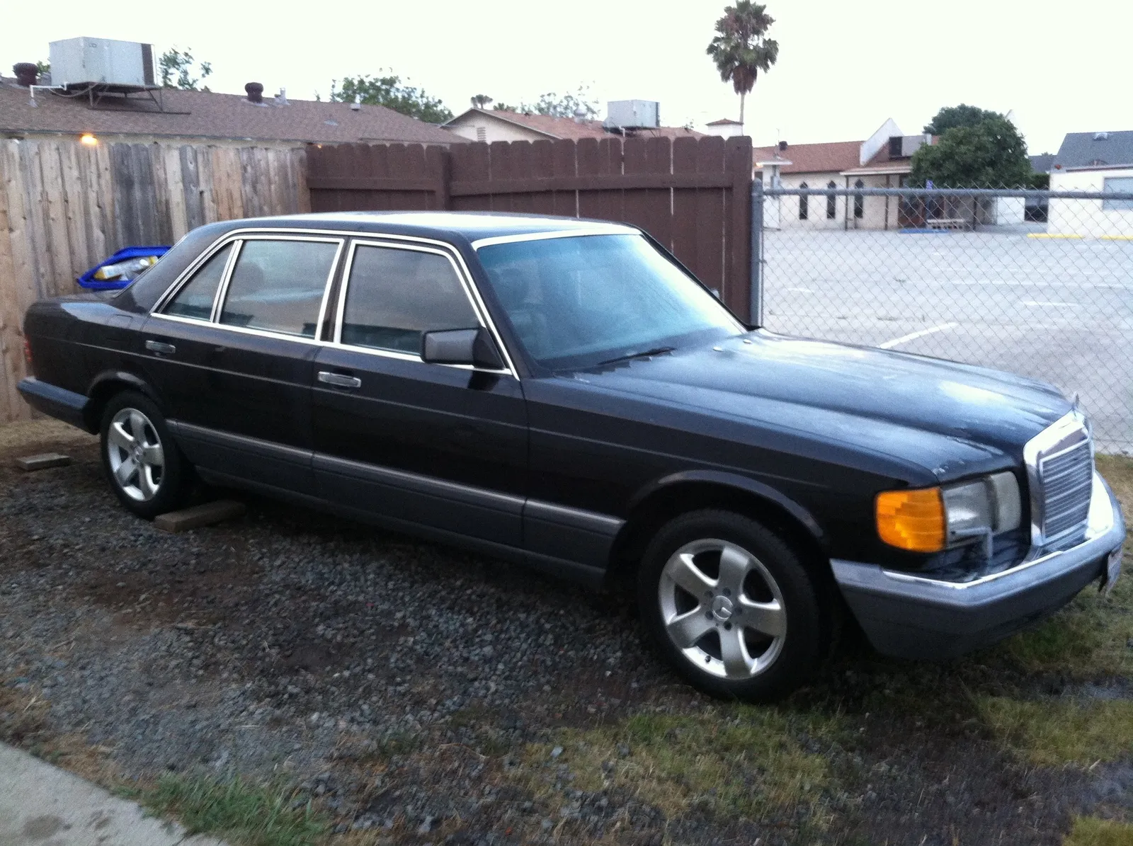 Mercedes 1991. Мерседес s class 1990. Мерседес Бенц 1990. Мерседес е 1991. Mercedes Benz 1990.