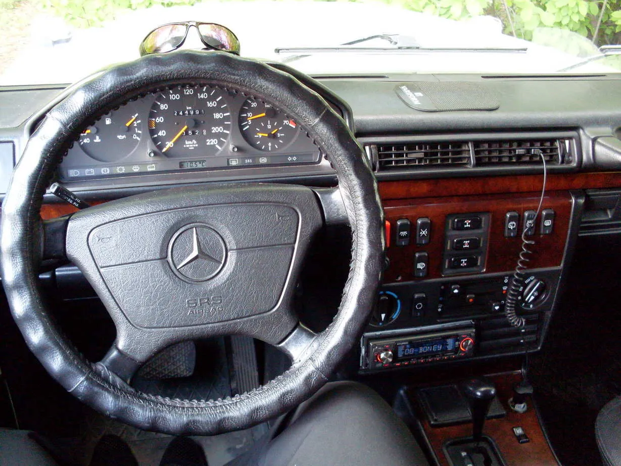 Mercedes-Benz G-Класс G 1995 photo - 9