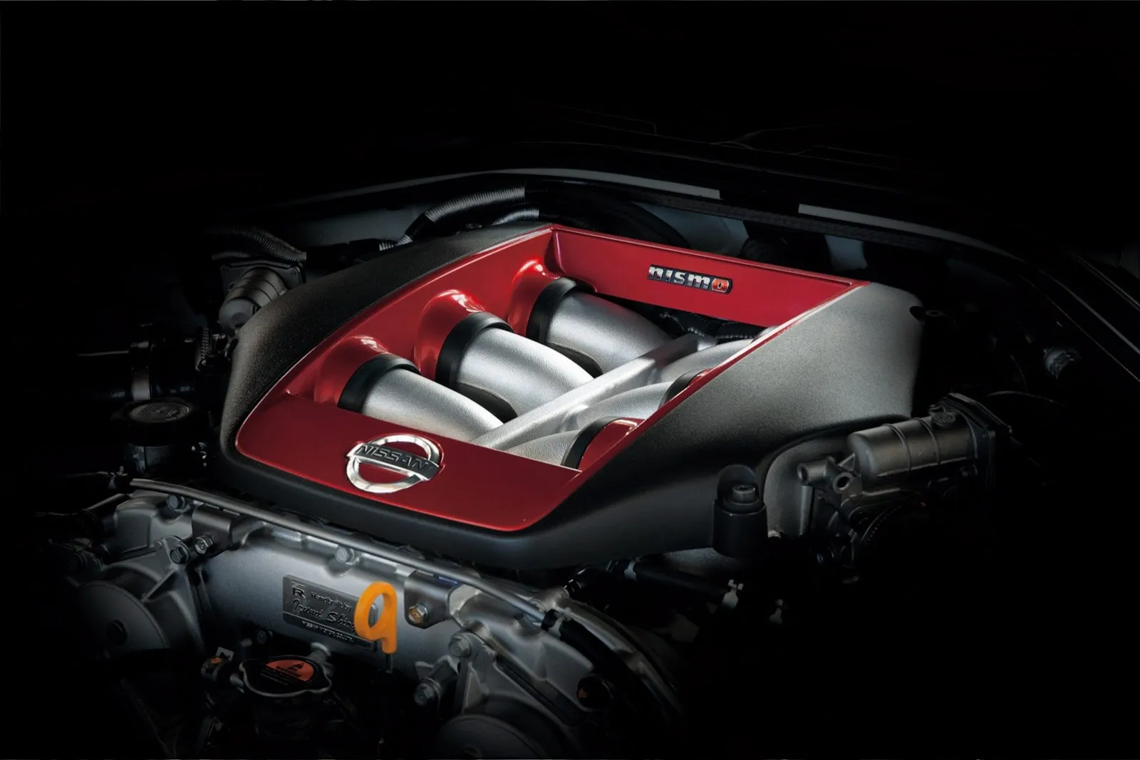 Nissan GT-R 3.8 2013 photo - 4