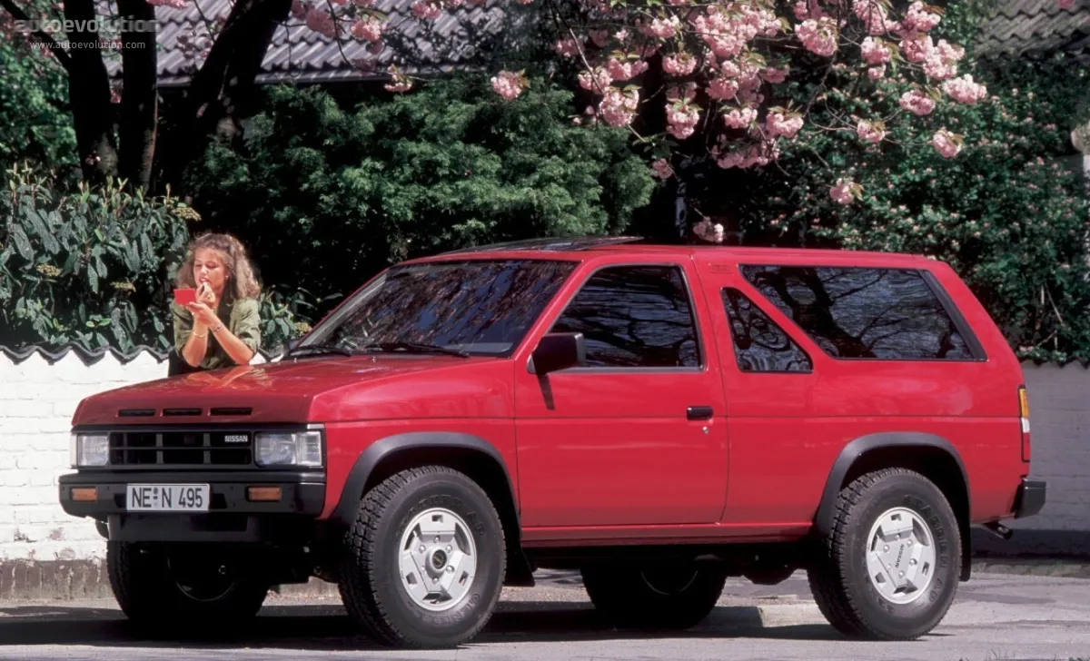 Nissan Pathfinder 2.7 1990 photo - 8