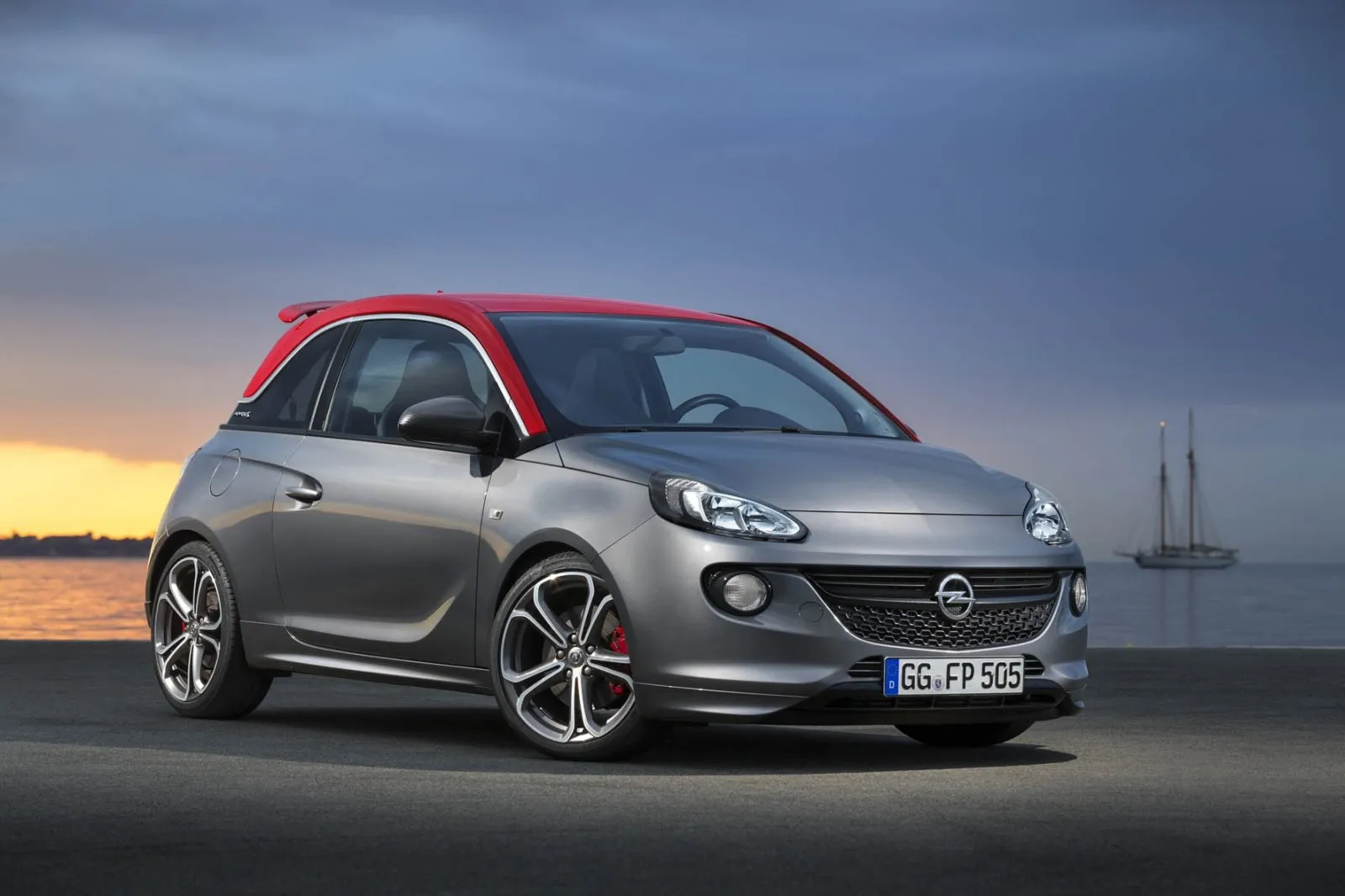 Opel Adam 1.4 2014 photo - 8