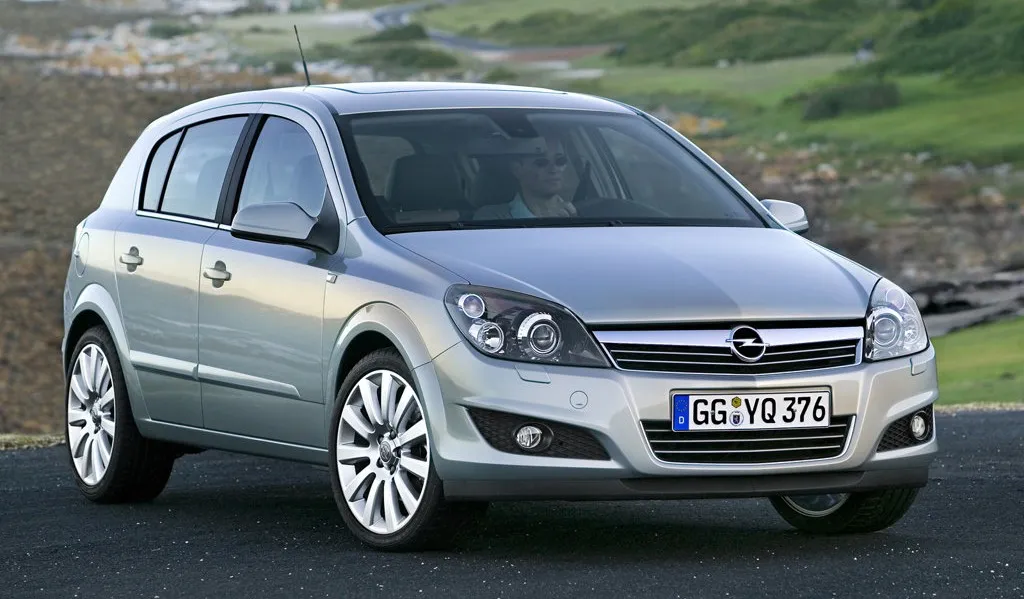 Opel Astra 1.3 2006 photo - 2