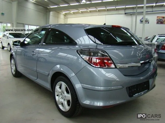 Opel Astra 1.3 2007 photo - 2