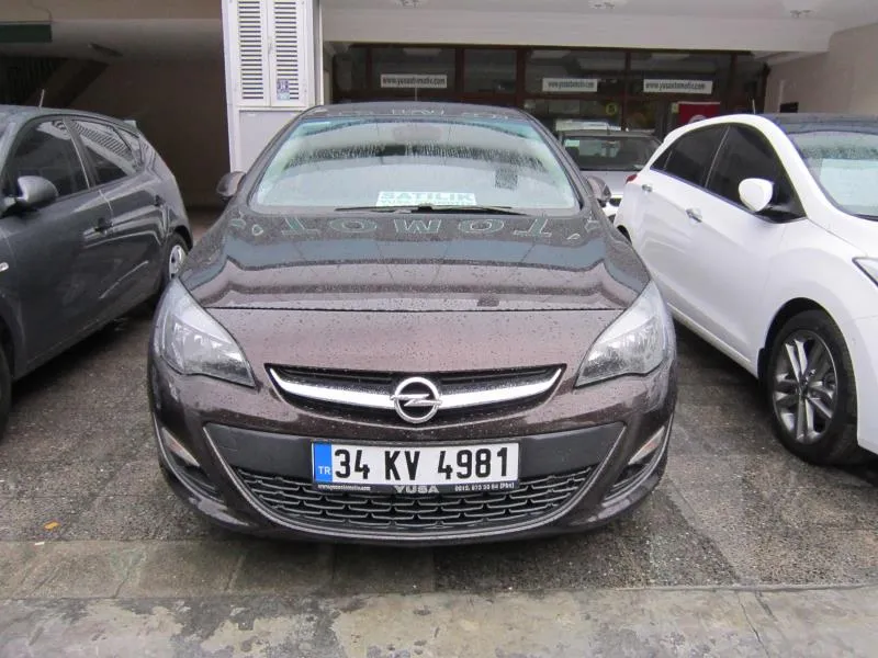 Opel Astra 1.3 2014 photo - 8