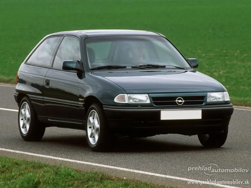 Opel Astra 1.4 1990 photo - 2