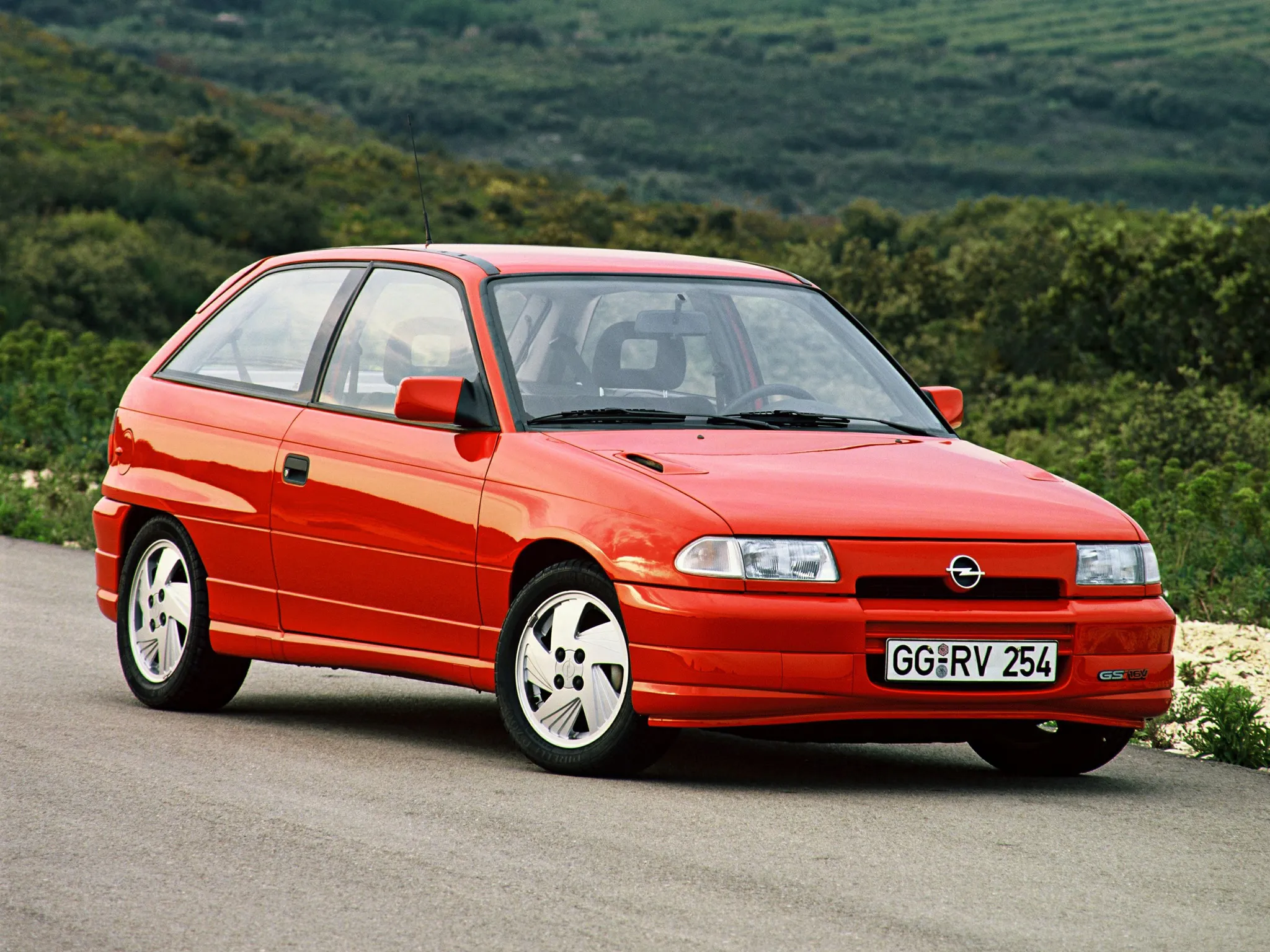 Opel Astra 1.4 1990 photo - 3