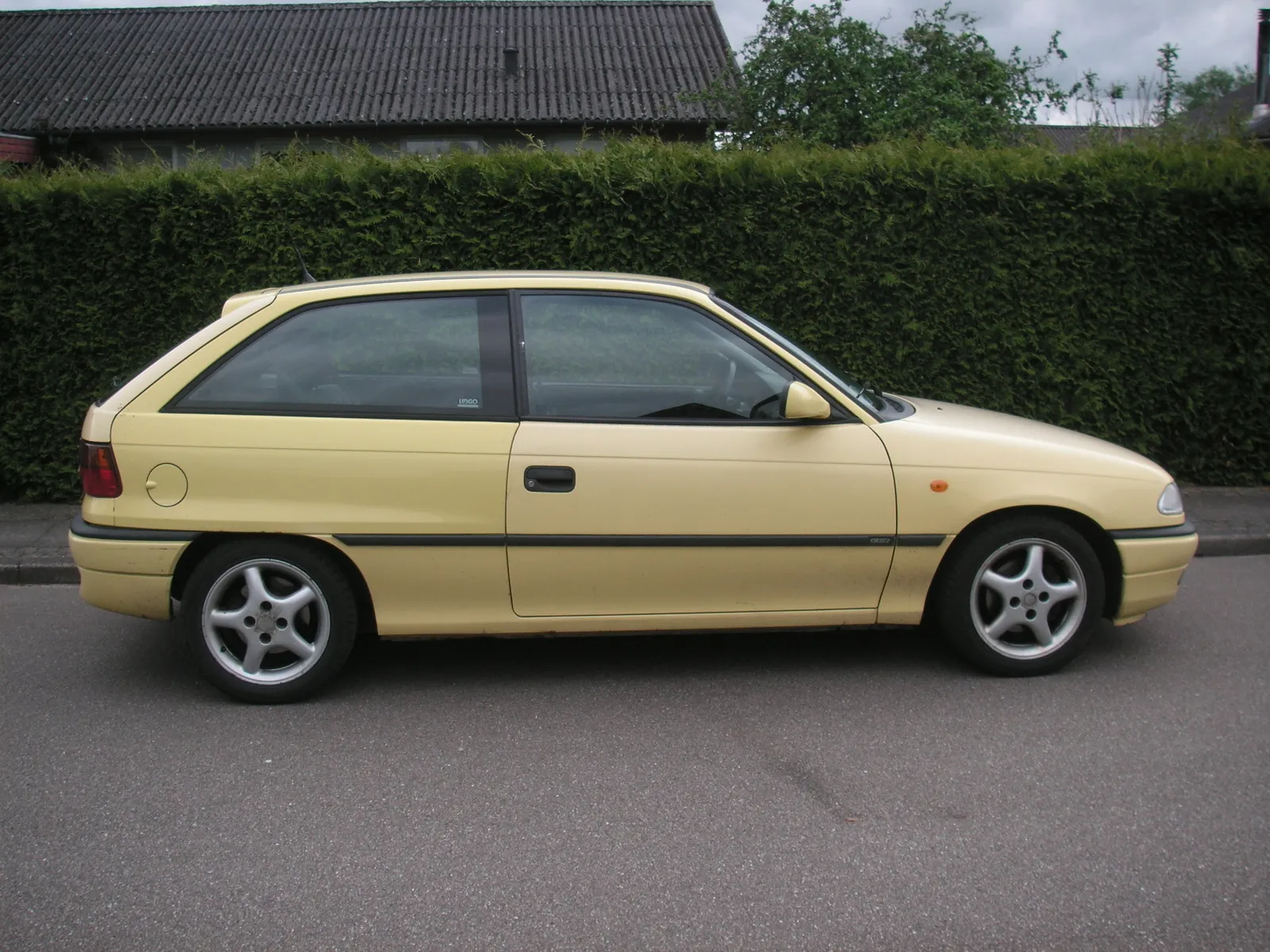 Opel Astra 1.4 1991 photo - 2