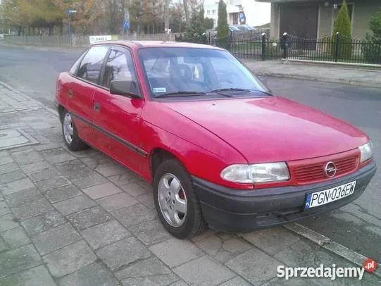 Opel Astra 1.4 1993 photo - 12