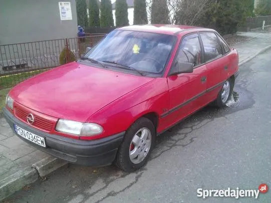 Opel Astra 1.4 1993 photo - 9