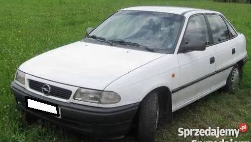 Opel Astra 1.4 1996 photo - 9