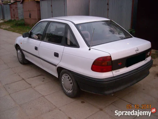 Opel Astra 1.4 1998 photo - 3