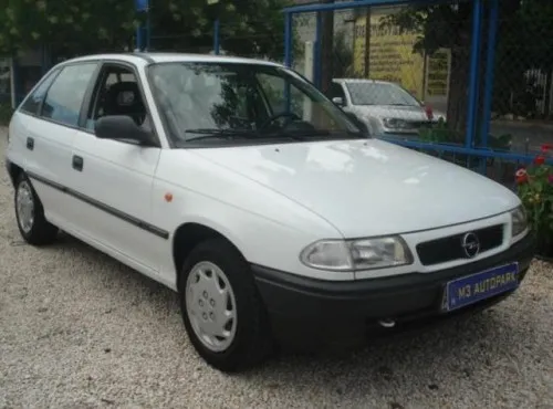 Opel Astra 1.4 1999 photo - 10