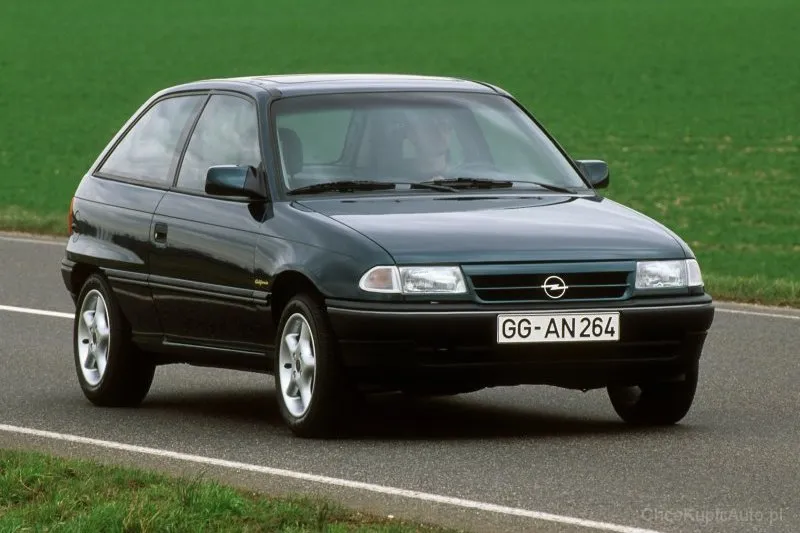Opel Astra 1.4 1999 photo - 11