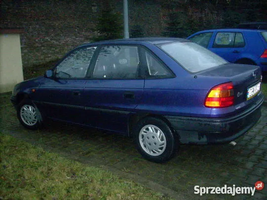 Opel Astra 1.4 2001 photo - 6