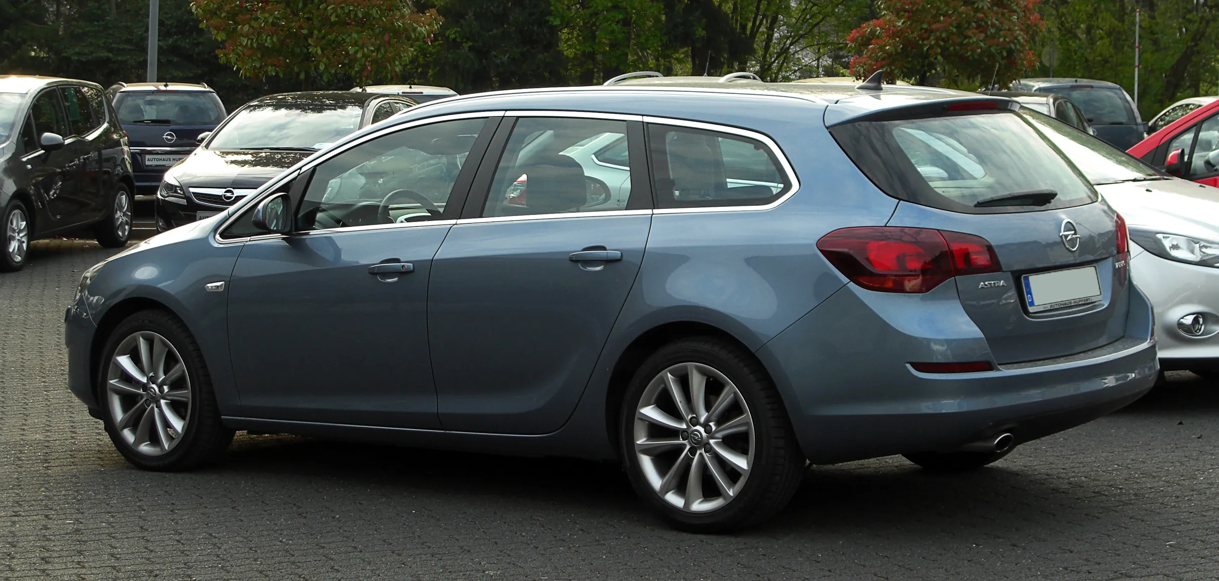 Opel Astra 1.4 2011 photo - 12