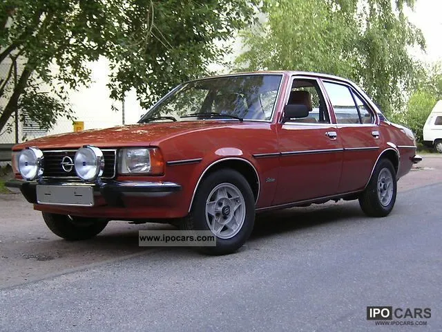 Opel Astra 1.6 1982 photo - 4