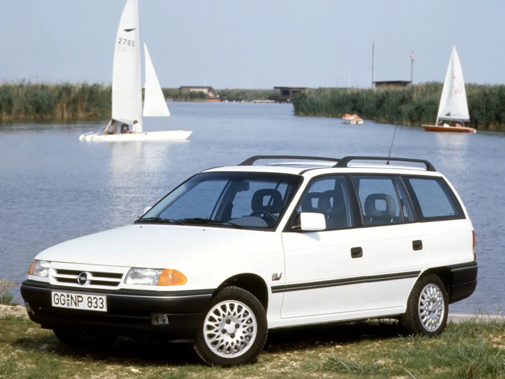 Opel Astra 1.6 1991 photo - 3
