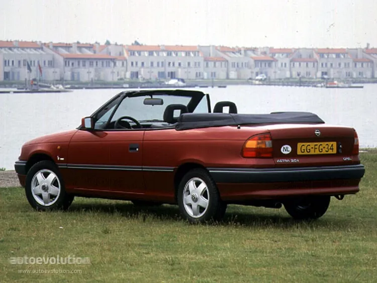 Opel Astra 1.6 1993 photo - 8