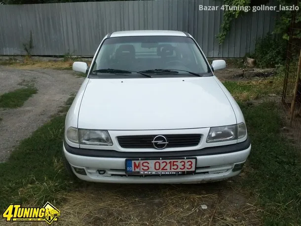 Opel Astra 1.6 1996 photo - 5